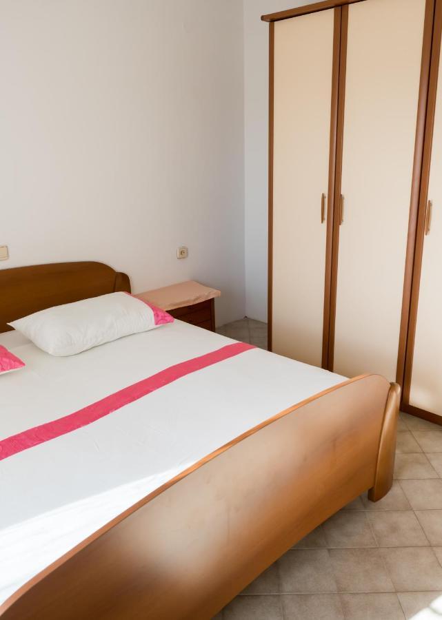Apartments Anita 1 Barbat na Rabu Kültér fotó